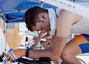 Calentamiento ciclismo rodillo