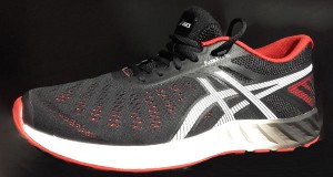 Asics FuzeX Lyte Hombre Negra/Rojo